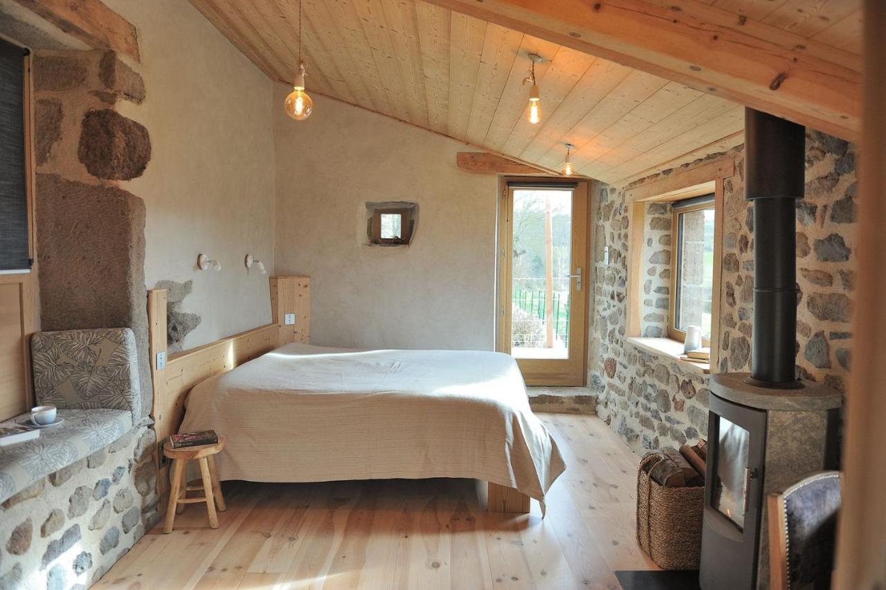 Chambre D'Hotes Privative Au Creux Du Nid Siaugues-Sainte-Marie Luaran gambar