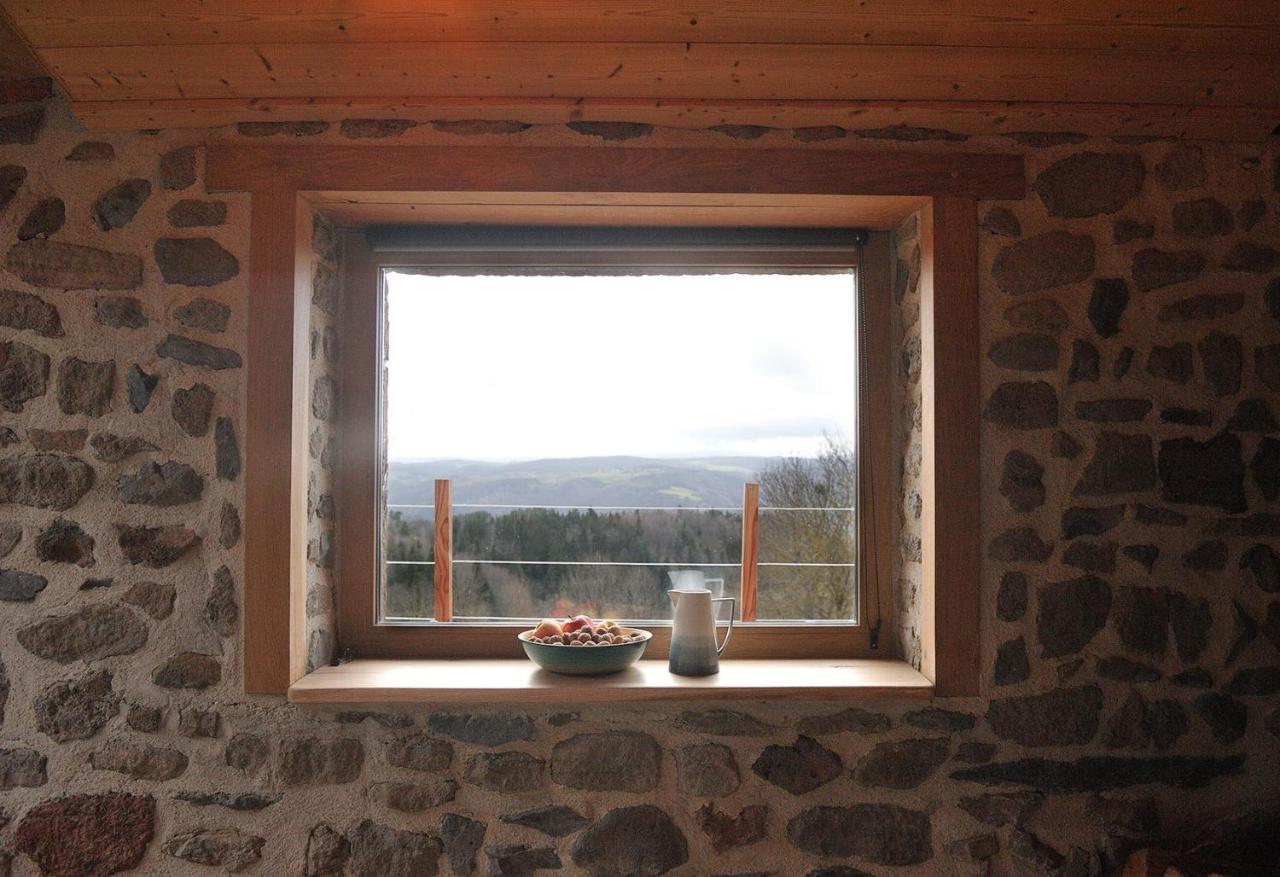 Chambre D'Hotes Privative Au Creux Du Nid Siaugues-Sainte-Marie Luaran gambar